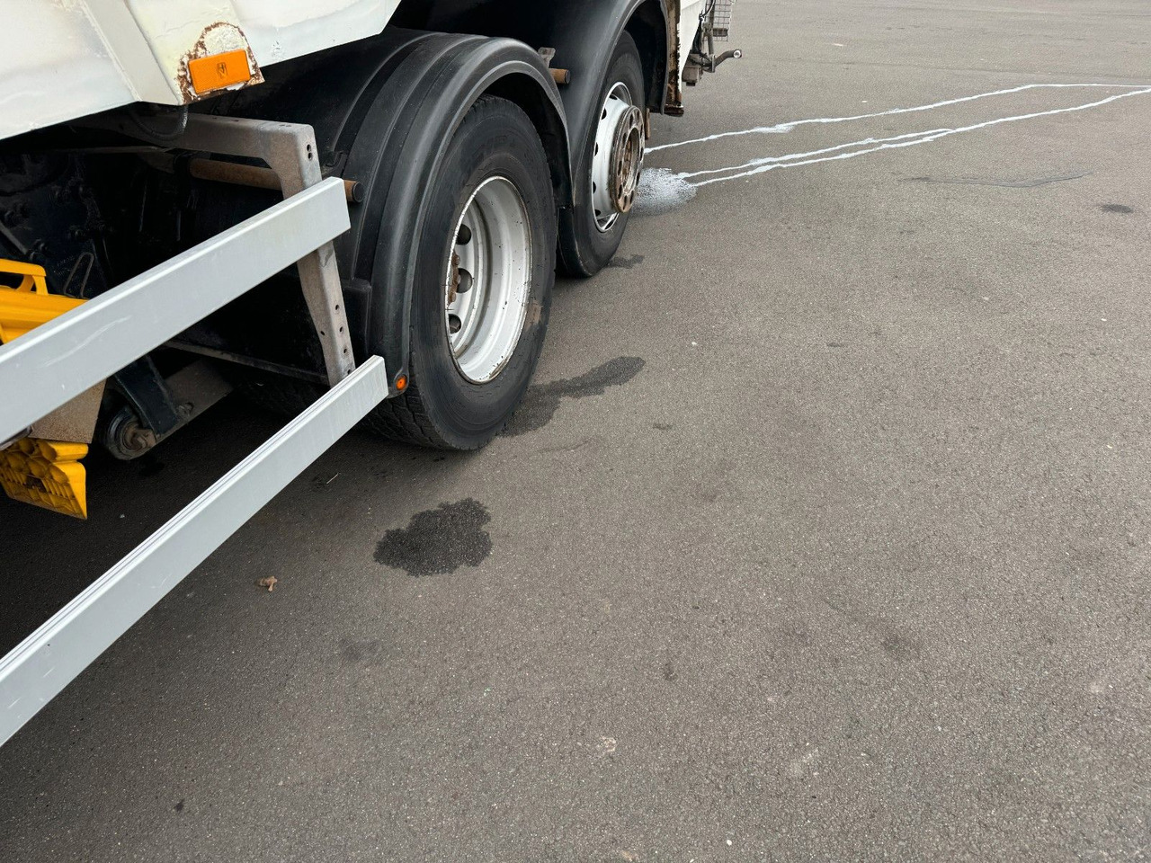 Mercedes-Benz Actros 2532 6x2 MP3 Faun Power Press 524 Mercedes-Benz Actros 2532 6x2 MP3 Faun Power Press 524 - Caminhão de lixo: foto 4 Mercedes-Benz Actros 2532 6x2 MP3 Faun Power Press 524 Mercedes-Benz Actros 2532 6x2 MP3 Faun Power Press 524 - Caminhão de lixo: foto 4