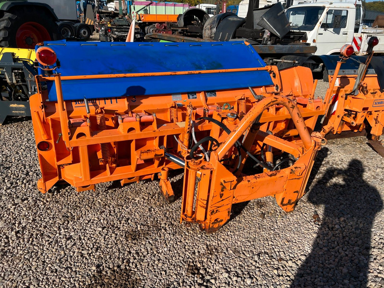 Mehrere Schneepflüge Schmidt, Küpper Weisser mehrere Schneepflüge Schmidt, Küpper Weisser - Lâmina limpa-neves: foto 1 Mehrere Schneepflüge Schmidt, Küpper Weisser mehrere Schneepflüge Schmidt, Küpper Weisser - Lâmina limpa-neves: foto 1