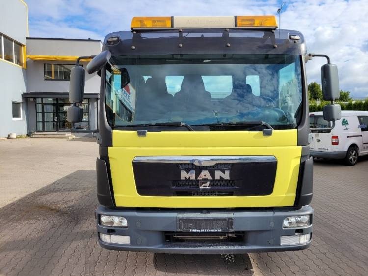 MAN TGL 8.150 10.2011 EURO5 141520km ONLY - Camião de caixa aberta/ Plataforma: foto 2 MAN TGL 8.150 10.2011 EURO5 141520km ONLY - Camião de caixa aberta/ Plataforma: foto 2