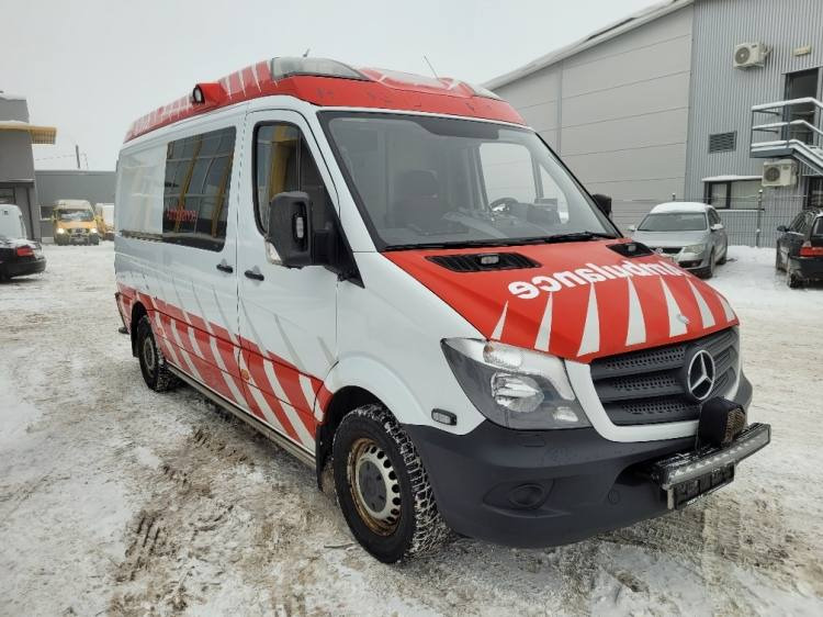 MERCEDES – BENZ SPRINTER 3.0D AMBULANCE (PROFILE) KLIMA 7.2015 EURO 6 - Ambulância: foto 1 MERCEDES – BENZ SPRINTER 3.0D AMBULANCE (PROFILE) KLIMA 7.2015 EURO 6 - Ambulância: foto 1