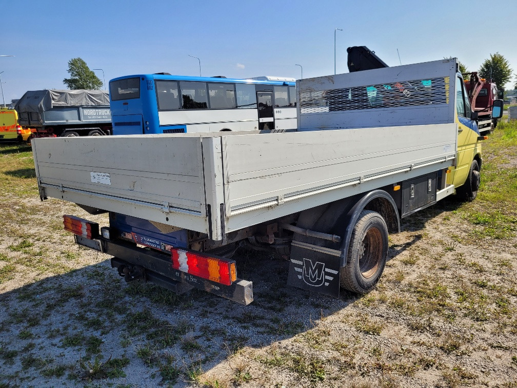 Carrinha de caixa aberta MERCEDES – BENZ SPRINTER 616CDI HIAB 027-2 Crane 10.2004: foto 6