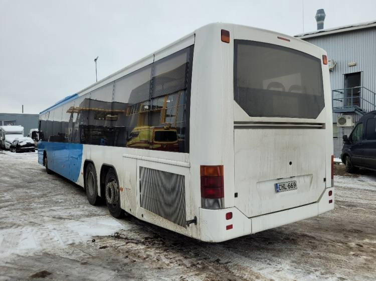 VOLVO B12BLE 8700 KLIMA, 8.2010, EURO 5, RAMP, 58 seats, 14,7m - Ônibus suburbano: foto 3 VOLVO B12BLE 8700 KLIMA, 8.2010, EURO 5, RAMP, 58 seats, 14,7m - Ônibus suburbano: foto 3