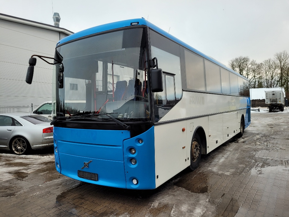VOLVO B9R VEST HORISONT, KLIIMA, 7.2012, EURO 5, HANDICAP LIFT, 45 seats, 12,7m - Ônibus suburbano: foto 2 VOLVO B9R VEST HORISONT, KLIIMA, 7.2012, EURO 5, HANDICAP LIFT, 45 seats, 12,7m - Ônibus suburbano: foto 2