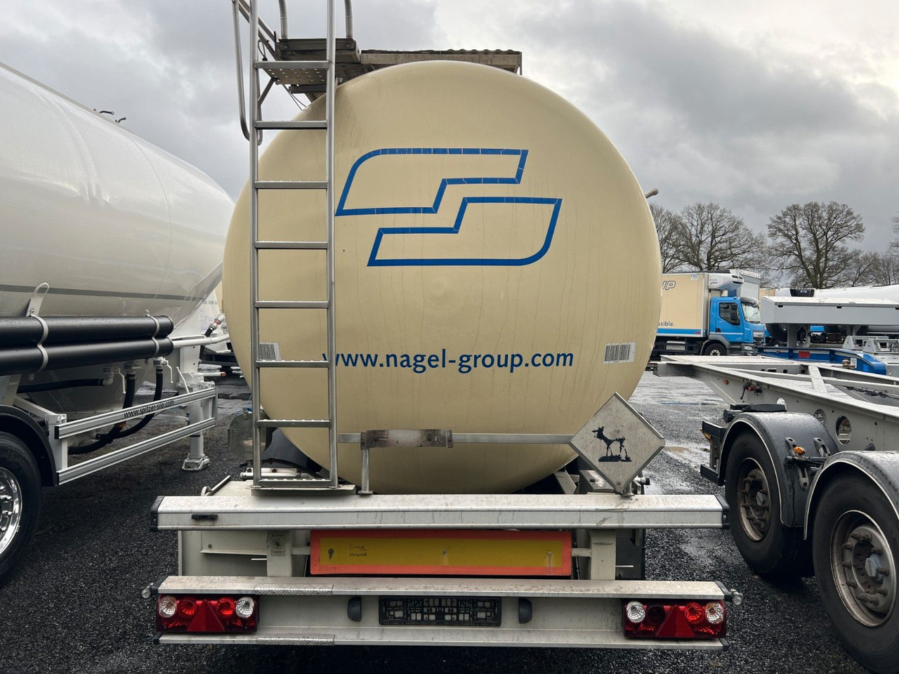 Lag 32.000 l Lebensmitteltank, 3 Kammern, ADR - Semi-reboque cisterna: foto 4 Lag 32.000 l Lebensmitteltank, 3 Kammern, ADR - Semi-reboque cisterna: foto 4