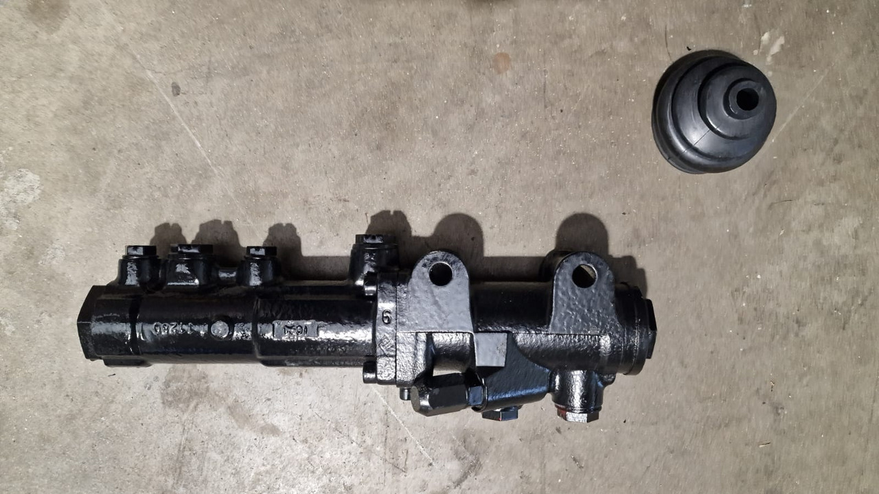 TLD JET16 - brake cylinder - Trator de bagagem para Trator de bagagem: foto 1 TLD JET16 - brake cylinder - Trator de bagagem para Trator de bagagem: foto 1