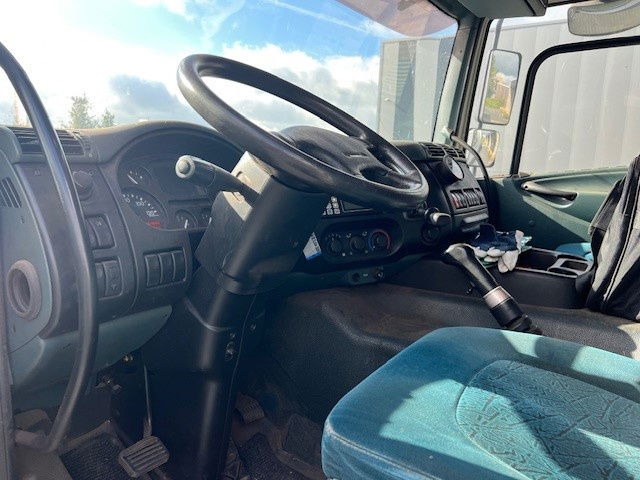 DAF CF 65.250 FA65.250 CF Manuel - Camião frigorífico: foto 5 DAF CF 65.250 FA65.250 CF Manuel - Camião frigorífico: foto 5