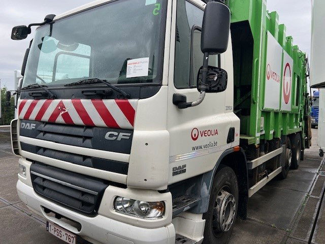 DAF CF 75.310 FAG75.310 CF 6x2 - Caminhão de lixo: foto 1 DAF CF 75.310 FAG75.310 CF 6x2 - Caminhão de lixo: foto 1