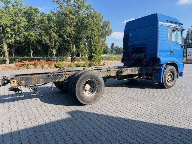 MAN TGA 18.480 MAN TGA 18.480 - Camião chassi: foto 3 MAN TGA 18.480 MAN TGA 18.480 - Camião chassi: foto 3