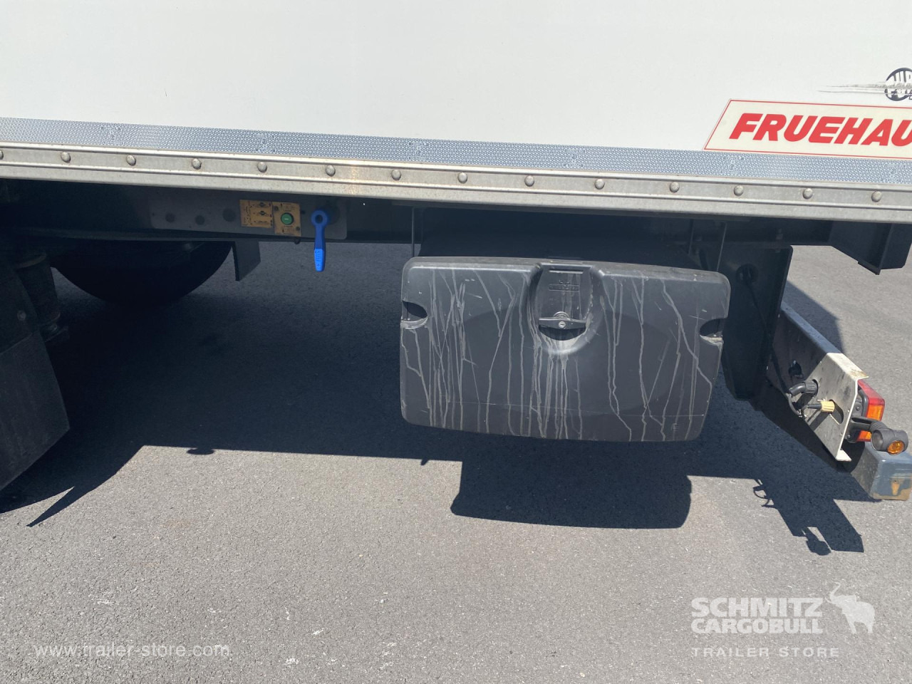 FRUEHAUF Dryfreight Standard Roller shutter door - Semi-reboque furgão: foto 3 FRUEHAUF Dryfreight Standard Roller shutter door - Semi-reboque furgão: foto 3