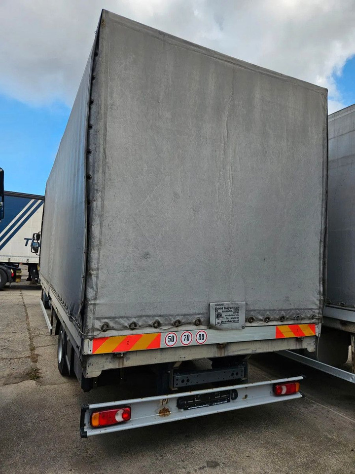 DAF LF 45.210 12t Euro5 EEV - Camião de lona: foto 3 DAF LF 45.210 12t Euro5 EEV - Camião de lona: foto 3