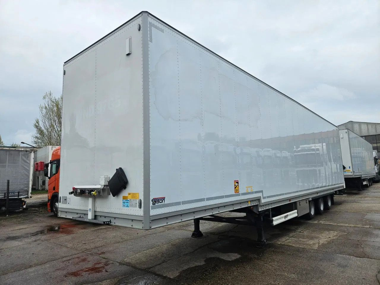 Talson F1227 Mega AIR Cargo Hydraroll Roller Bed 4 unit - Semi-reboque: foto 1 Talson F1227 Mega AIR Cargo Hydraroll Roller Bed 4 unit - Semi-reboque: foto 1