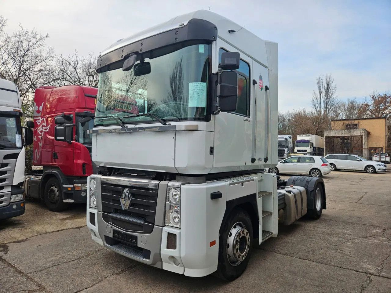 Renault Magnum 480 EEV Standklima, 2 units in stock - Tractor: foto 1 Renault Magnum 480 EEV Standklima, 2 units in stock - Tractor: foto 1