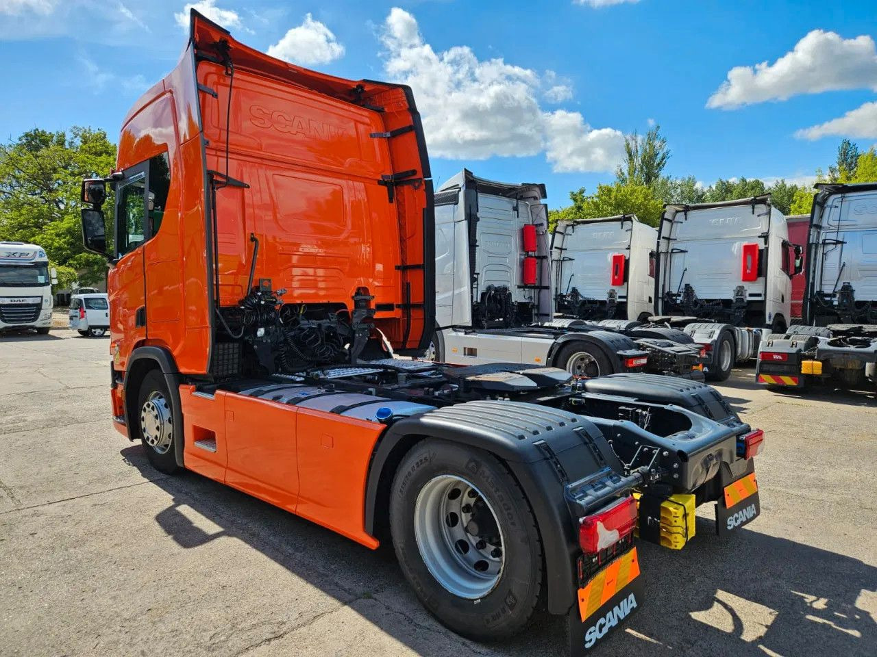 Scania R450 PTO, Standklima, Navi, New Smart2 tachograp - Tractor: foto 5 Scania R450 PTO, Standklima, Navi, New Smart2 tachograp - Tractor: foto 5
