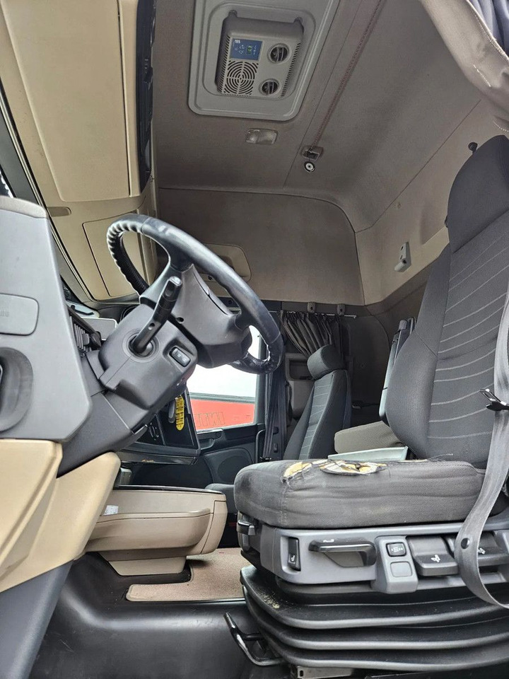 Scania R490 TopLine, Full Spoiler, New G2V2 Tachograph - Tractor: foto 5 Scania R490 TopLine, Full Spoiler, New G2V2 Tachograph - Tractor: foto 5