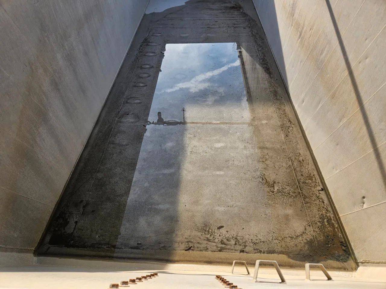 Semi-reboque basculante Wielton NW-3 38m3 Lifting Axle, Alloy w.: foto 6 Semi-reboque basculante Wielton NW-3 38m3 Lifting Axle, Alloy w.: foto 6