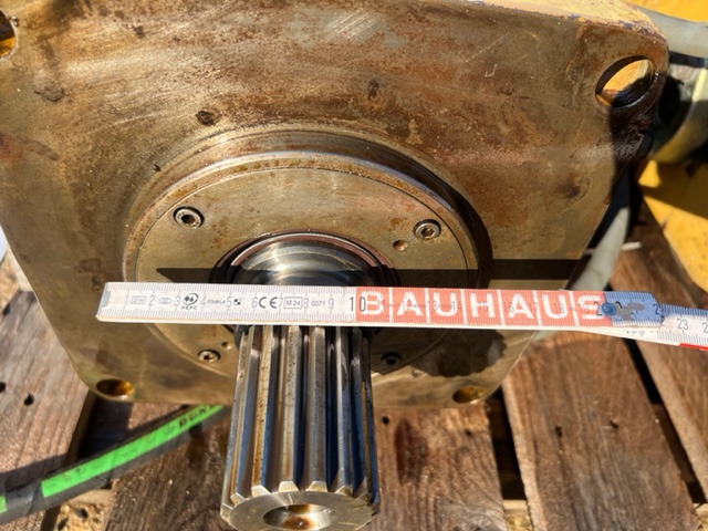 CATERPILLAR - Bomba hidráulica para Escavadora de rastos: foto 5 CATERPILLAR - Bomba hidráulica para Escavadora de rastos: foto 5