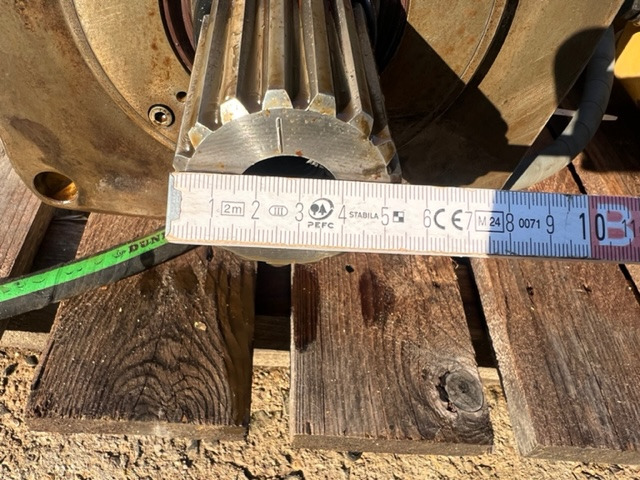 CATERPILLAR - Bomba hidráulica para Escavadora de rastos: foto 3 CATERPILLAR - Bomba hidráulica para Escavadora de rastos: foto 3