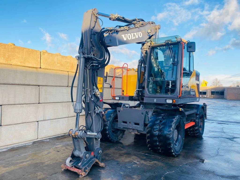 Volvo EWR 150 E - Escavadeira de rodas: foto 3 Volvo EWR 150 E - Escavadeira de rodas: foto 3