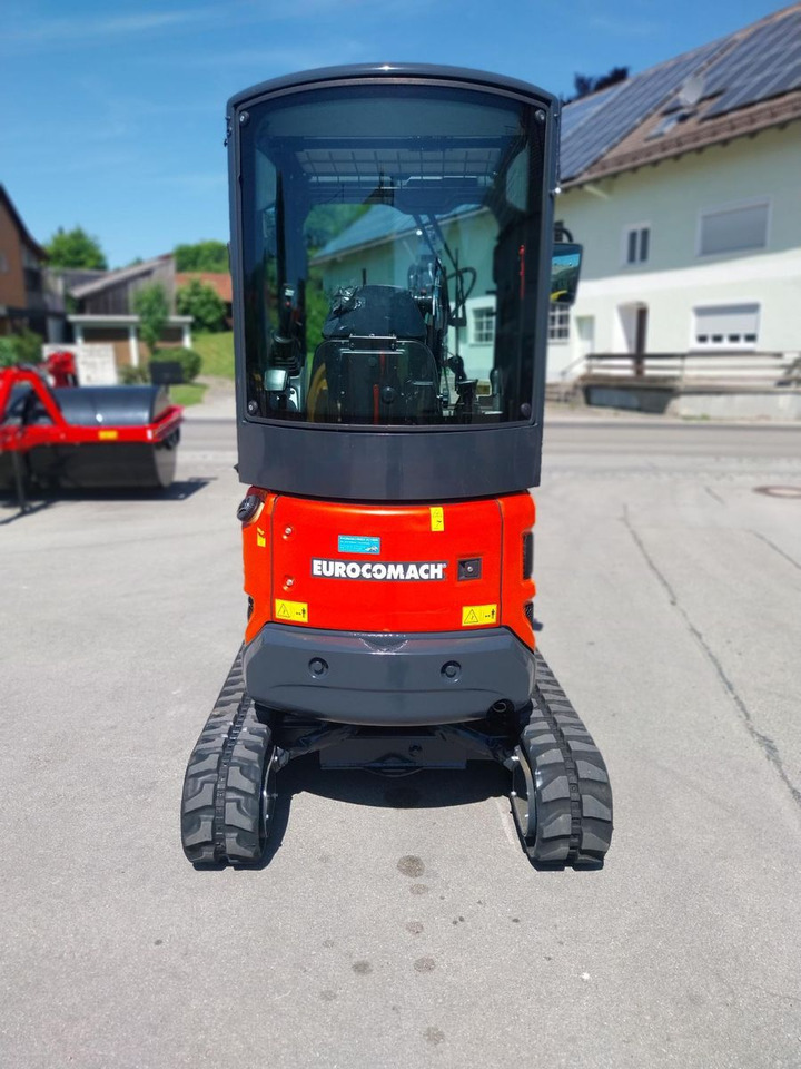 Eurocomach 18 ZT mit Powertilt - Mini escavadeira: foto 5 Eurocomach 18 ZT mit Powertilt - Mini escavadeira: foto 5