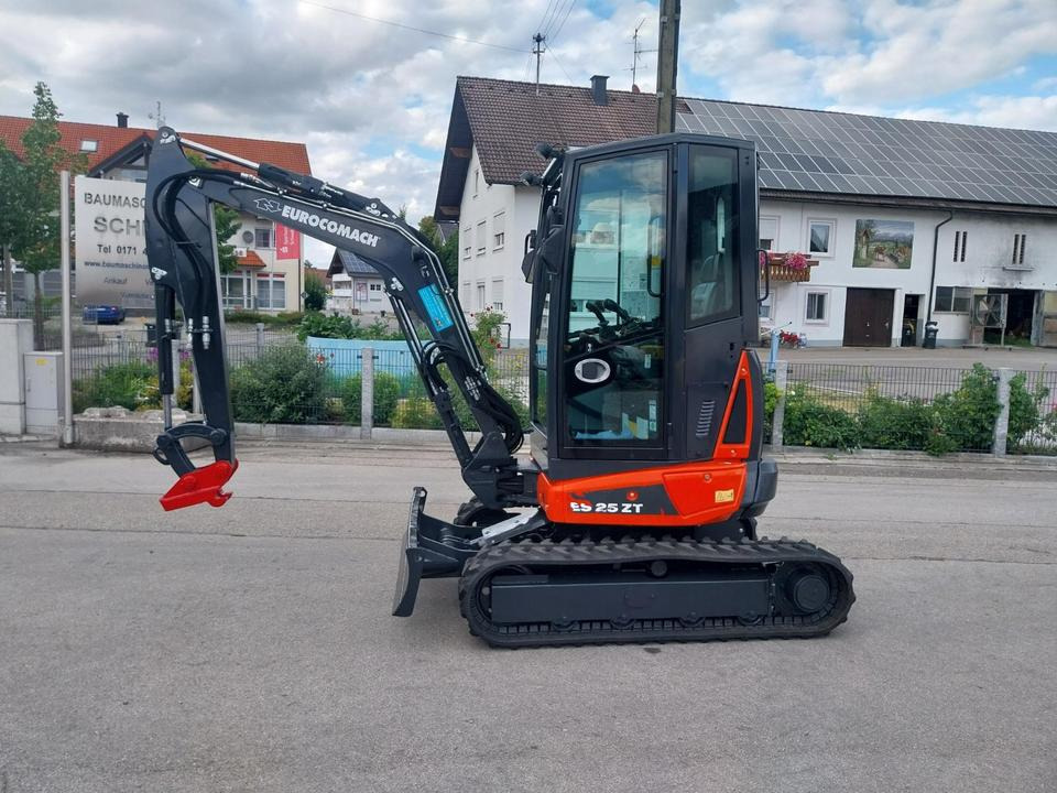 Eurocomach 25 Minibagger Kubota Bagger Kettenbagger - Mini escavadeira: foto 1 Eurocomach 25 Minibagger Kubota Bagger Kettenbagger - Mini escavadeira: foto 1