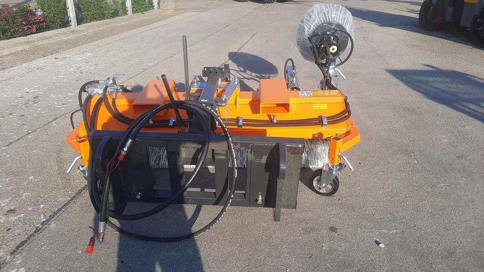 Kehrmaschine Talex 1,8m Schlepper Radlader Hoflader Teleskoplader - Vassoura: foto 4 Kehrmaschine Talex 1,8m Schlepper Radlader Hoflader Teleskoplader - Vassoura: foto 4