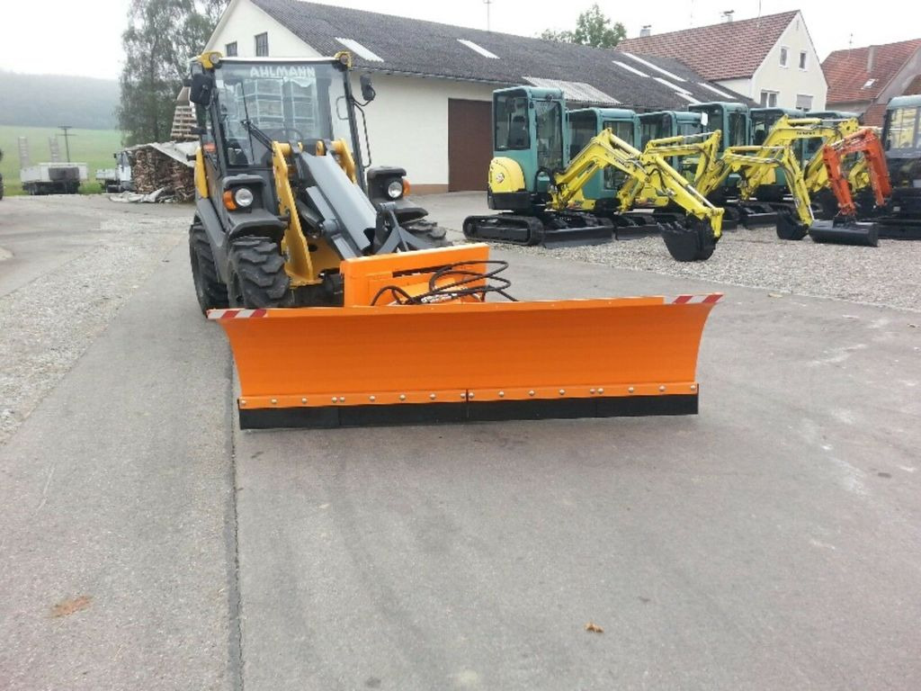 Kramer Schneeschild 2,6m 750, 5075, 850, 950, 1150 - Lâmina limpa-neves para Veículo municipal/ Especial: foto 1 Kramer Schneeschild 2,6m 750, 5075, 850, 950, 1150 - Lâmina limpa-neves para Veículo municipal/ Especial: foto 1