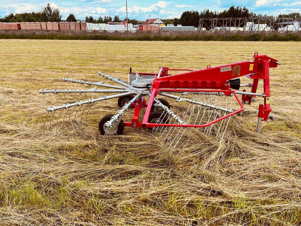 Kreiselschwader Schwader Agro Factory 4,2m KN-420 neu Krone - Ancinho enleirador: foto 4 Kreiselschwader Schwader Agro Factory 4,2m KN-420 neu Krone - Ancinho enleirador: foto 4