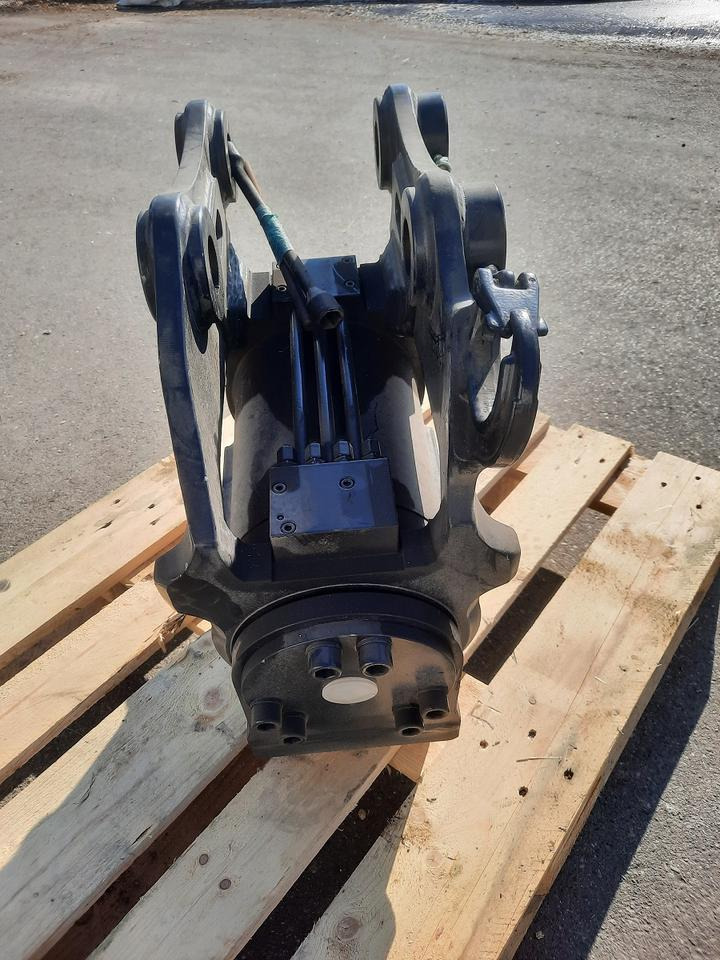 Rädlinger Tilt 4 -8 to Powertilt Minibagger MS 03 Sonderpreis Cat - Tiltrotator para Mini escavadeira: foto 5 Rädlinger Tilt 4 -8 to Powertilt Minibagger MS 03 Sonderpreis Cat - Tiltrotator para Mini escavadeira: foto 5