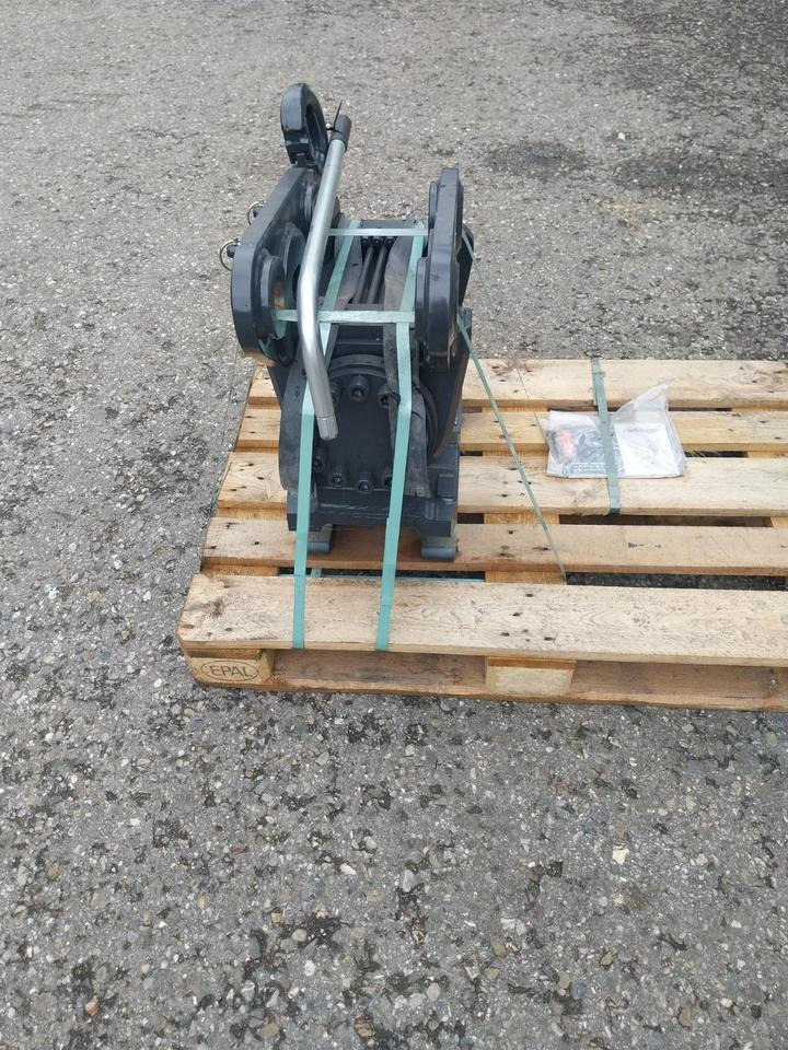 Rädlinger Tilt 8-12 t Powertilt Minibagger MS 08 Zeppelin Neuson - Tiltrotator para Mini escavadeira: foto 2 Rädlinger Tilt 8-12 t Powertilt Minibagger MS 08 Zeppelin Neuson - Tiltrotator para Mini escavadeira: foto 2