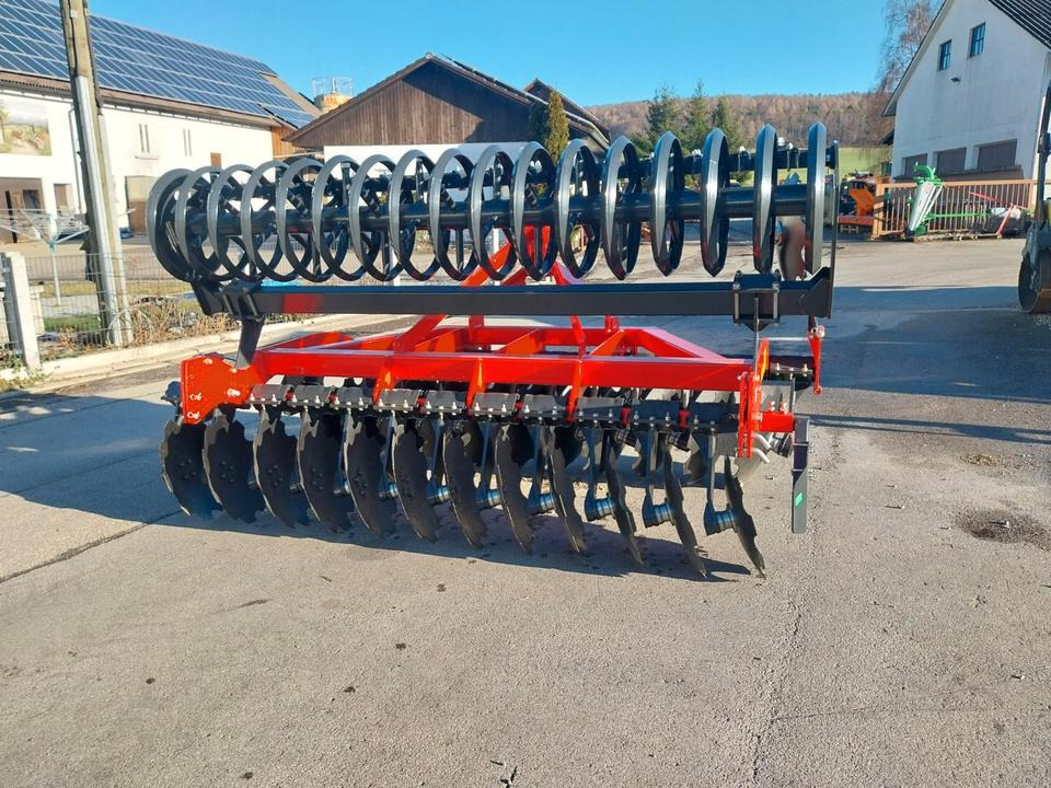 Scheibenegge 3m Scheibengrubber Kurzscheibenegge Grubber - Grades de discos: foto 2 Scheibenegge 3m Scheibengrubber Kurzscheibenegge Grubber - Grades de discos: foto 2