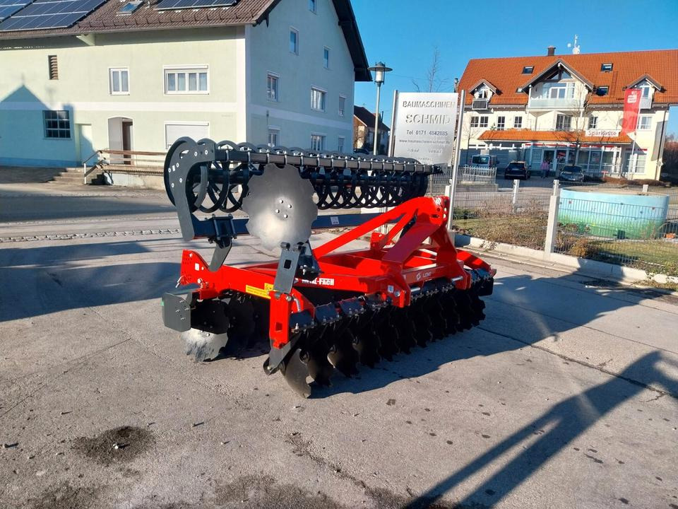 Scheibenegge 3m Scheibengrubber Kurzscheibenegge Grubber - Grades de discos: foto 1 Scheibenegge 3m Scheibengrubber Kurzscheibenegge Grubber - Grades de discos: foto 1