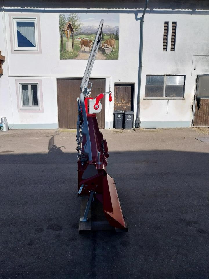 Neue Forstseilwinde Seilwinde Tajfun EGV 55 A , 35, 45, 55, 65,85 - Molinete para Equipamento florestal: foto 5 Neue Forstseilwinde Seilwinde Tajfun EGV 55 A , 35, 45, 55, 65,85 - Molinete para Equipamento florestal: foto 5