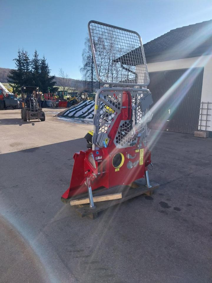 Neue Forstseilwinde Seilwinde Tajfun EGV 55 A , 35, 45, 55, 65,85 - Molinete para Equipamento florestal: foto 4 Neue Forstseilwinde Seilwinde Tajfun EGV 55 A , 35, 45, 55, 65,85 - Molinete para Equipamento florestal: foto 4