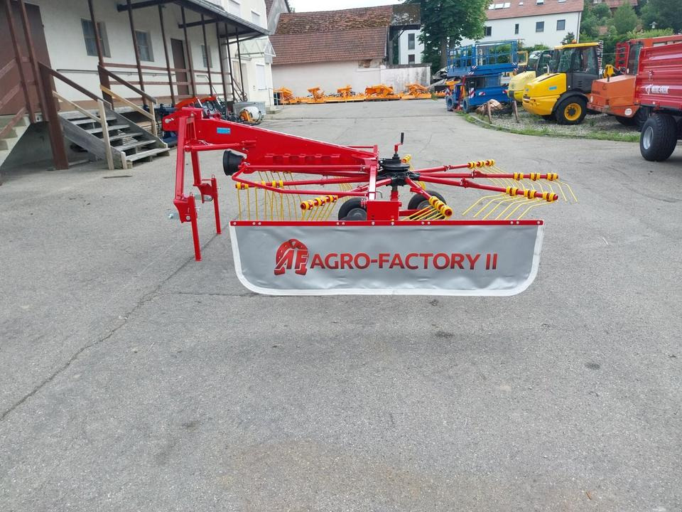 Neuen Kreiselschwader Schwader 3,5m KN-350 Pöttinger - Ancinho enleirador: foto 5 Neuen Kreiselschwader Schwader 3,5m KN-350 Pöttinger - Ancinho enleirador: foto 5