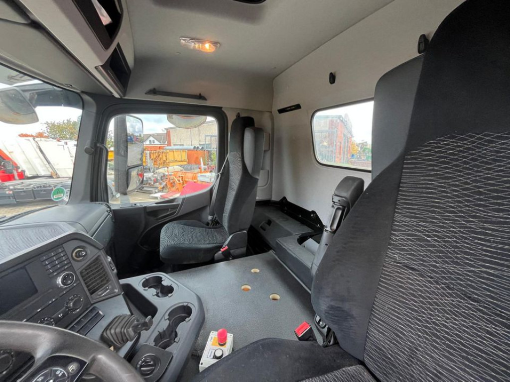 MERCEDES-BENZ Arocs 3236 8x4 Betonmischer Deutsch Top AP Achsen - Camião: foto 2 MERCEDES-BENZ Arocs 3236 8x4 Betonmischer Deutsch Top AP Achsen - Camião: foto 2