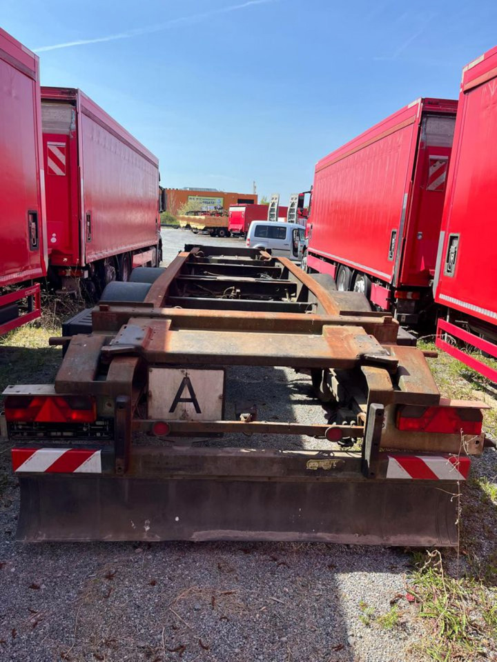 HUEFFERMANN Tandemanhänger HTS 1877 Containeranhänger - Reboque ampliroll/ Multibenne: foto 5 HUEFFERMANN Tandemanhänger HTS 1877 Containeranhänger - Reboque ampliroll/ Multibenne: foto 5