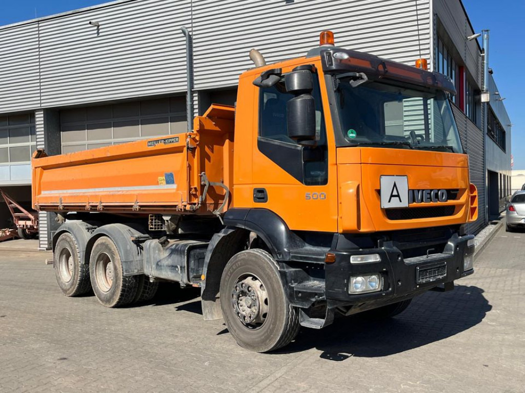 IVECO-MAGIRUS TRACKER AD260T50 6x4 3-Achs Kipper Schalter, Blatt - Camião basculante: foto 5 IVECO-MAGIRUS TRACKER AD260T50 6x4 3-Achs Kipper Schalter, Blatt - Camião basculante: foto 5