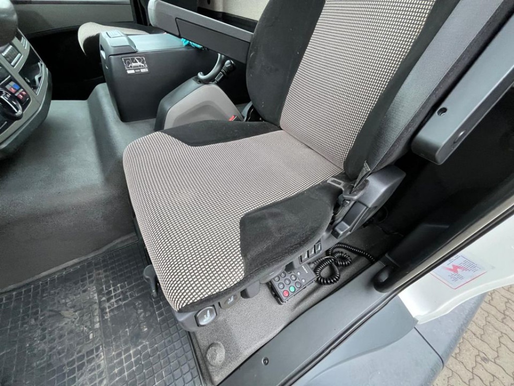 MAN TG-M 18.320 4x2 Absetzkipper Meiller, Funk - Camião multibenne: foto 3 MAN TG-M 18.320 4x2 Absetzkipper Meiller, Funk - Camião multibenne: foto 3