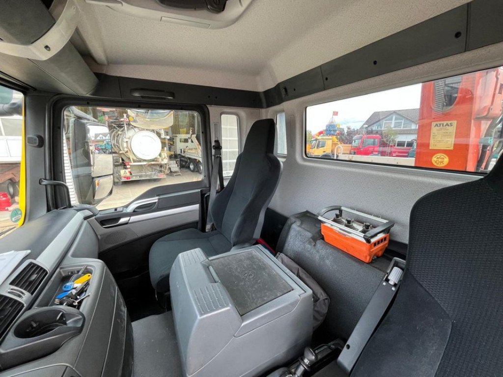 MAN TG-S 18.400 4x2 BL 2-Achs Kipper Kran Atlas 120+Funk - Camião basculante, Camião grua: foto 2 MAN TG-S 18.400 4x2 BL 2-Achs Kipper Kran Atlas 120+Funk - Camião basculante, Camião grua: foto 2
