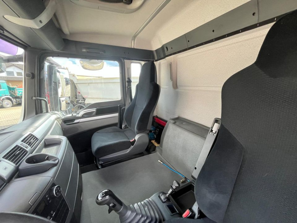 MAN TG-S 26.440 6x4 BB 3-Achs Kipper Schalter - Camião basculante: foto 2 MAN TG-S 26.440 6x4 BB 3-Achs Kipper Schalter - Camião basculante: foto 2