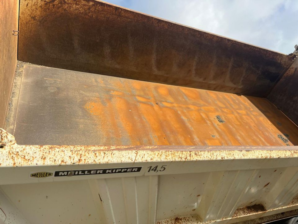 MAN TG-S 26.440 6x4 BB 3-Achs Kipper Schalter - Camião basculante: foto 4 MAN TG-S 26.440 6x4 BB 3-Achs Kipper Schalter - Camião basculante: foto 4