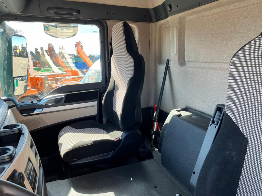 MAN TG-S 26.460 6x4 BB 3-Achs Kipper - Camião basculante: foto 4 MAN TG-S 26.460 6x4 BB 3-Achs Kipper - Camião basculante: foto 4