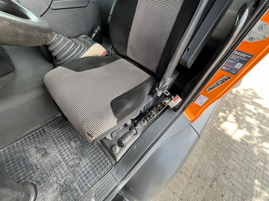 MAN TG-S 26.460 6x4 BB Abrollkipper kurzer Radstand - Camião polibenne: foto 2 MAN TG-S 26.460 6x4 BB Abrollkipper kurzer Radstand - Camião polibenne: foto 2