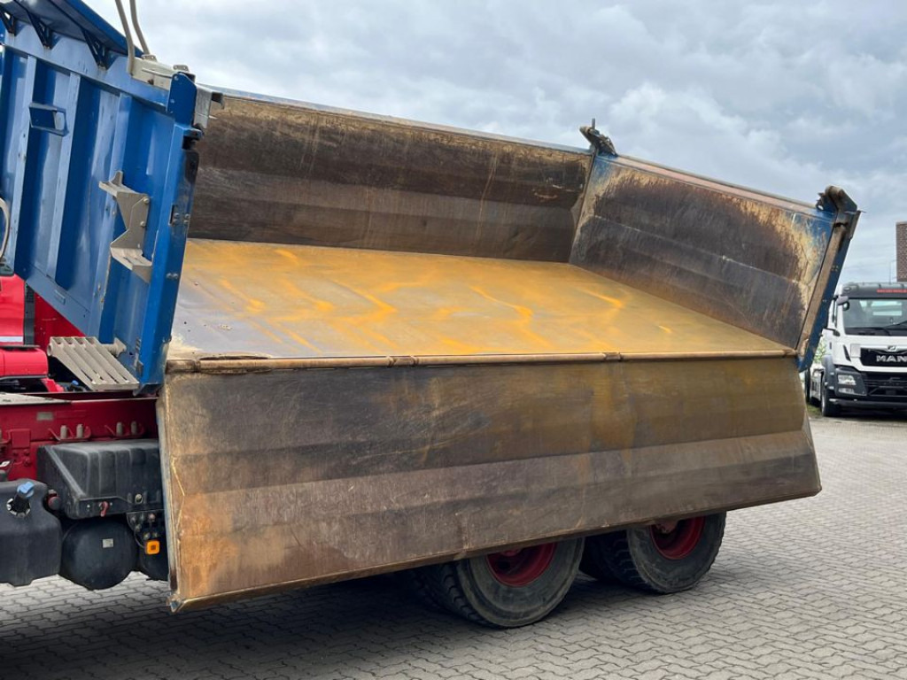 MAN TG-S 26.500 6x6 BB 3-Achs Allradkipper Bordmatik - Camião basculante: foto 4 MAN TG-S 26.500 6x6 BB 3-Achs Allradkipper Bordmatik - Camião basculante: foto 4