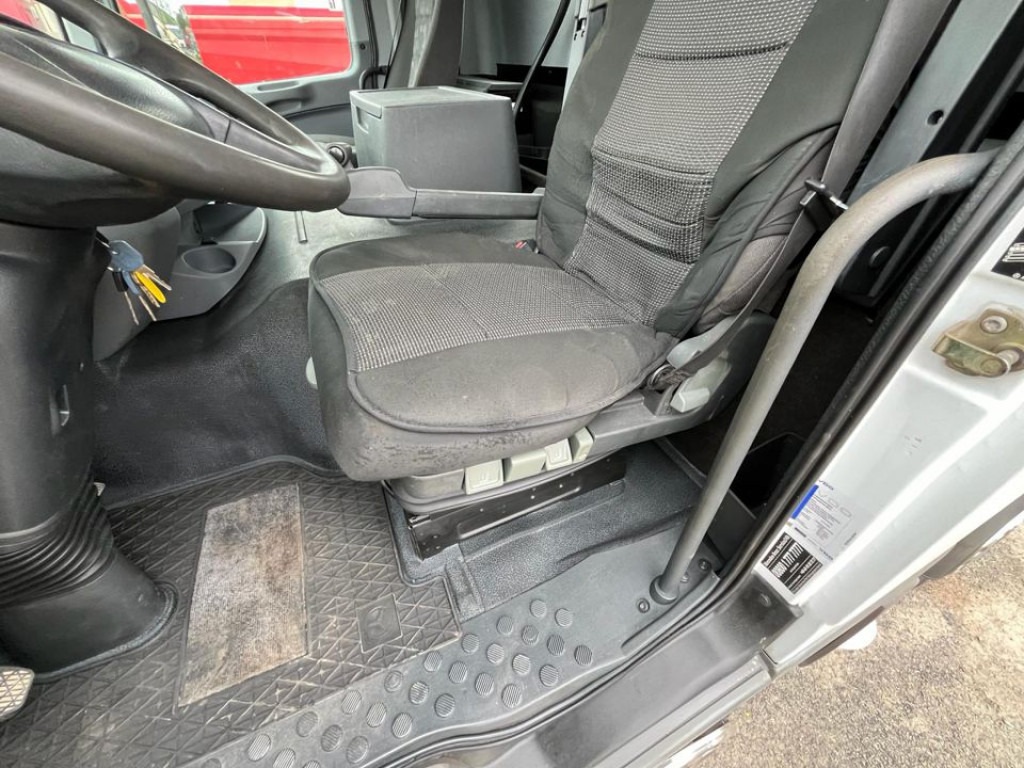 Autobomba de betão MERCEDES-BENZ Actros 3241 B 8x4  Betonpumpe Putzmeister 42m: foto 7