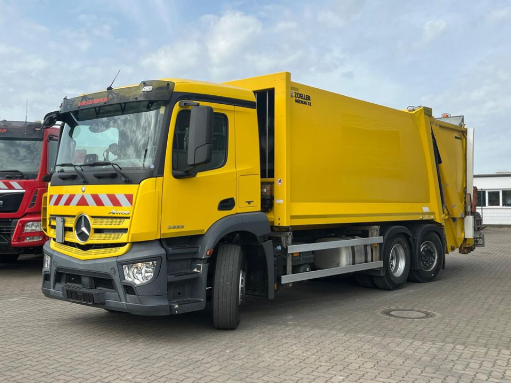 MERCEDES-BENZ Antos 2533 L 6x2 ENA Müllwagen Zoeller + Schüttung - Caminhão de lixo: foto 1 MERCEDES-BENZ Antos 2533 L 6x2 ENA Müllwagen Zoeller + Schüttung - Caminhão de lixo: foto 1