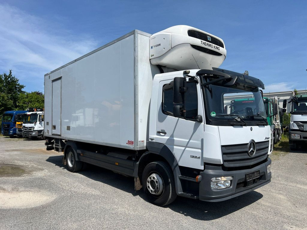 Mercedes-Benz Atego 1224 L Kühlkoffer LBW Tiefkühler 6,2m/LBW - Camião frigorífico: foto 2 Mercedes-Benz Atego 1224 L Kühlkoffer LBW Tiefkühler 6,2m/LBW - Camião frigorífico: foto 2