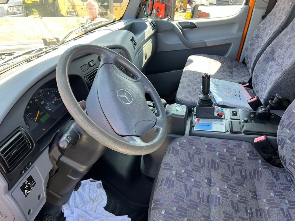 Locação financeira de  Mercedes-Benz Unimog U20 2-Achs Allradkipper Kran Palfinger Kr Mercedes-Benz Unimog U20 2-Achs Allradkipper Kran Palfinger Kr: foto 7