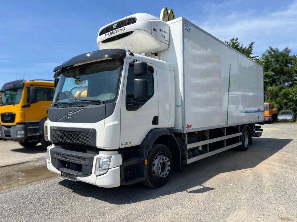 Volvo FE 320 Kühlkoffer LBW Thermokin T 1200R - Camião frigorífico: foto 1 Volvo FE 320 Kühlkoffer LBW Thermokin T 1200R - Camião frigorífico: foto 1