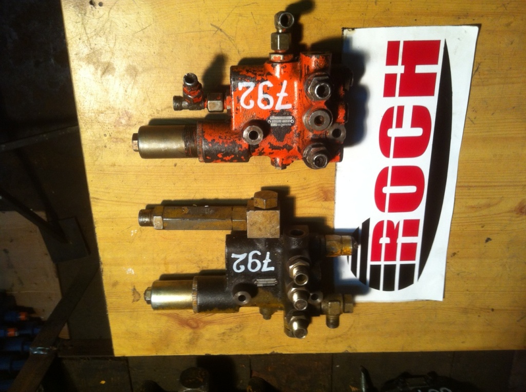 WABCO 0034773970140 4773970126 - Válvula hidráulica para Máquina de construção: foto 1 WABCO 0034773970140 4773970126 - Válvula hidráulica para Máquina de construção: foto 1